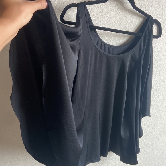 BCBG Maxazria Jadine black silky tank top with open sleeves - Picture 3 of 6